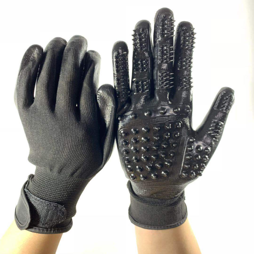 All-in-One Pet Bathing & Massage Gloves